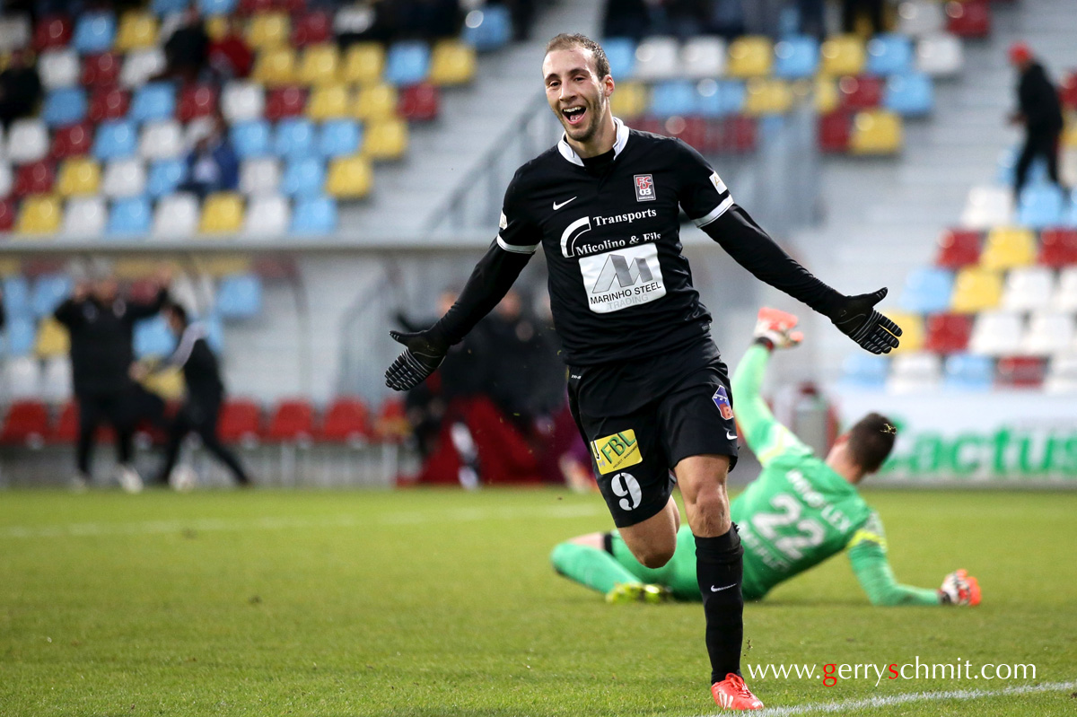 Omar Er Rafik celebrates his goal of 2-1 lead against Victoria Rosport @ BGL Ligue